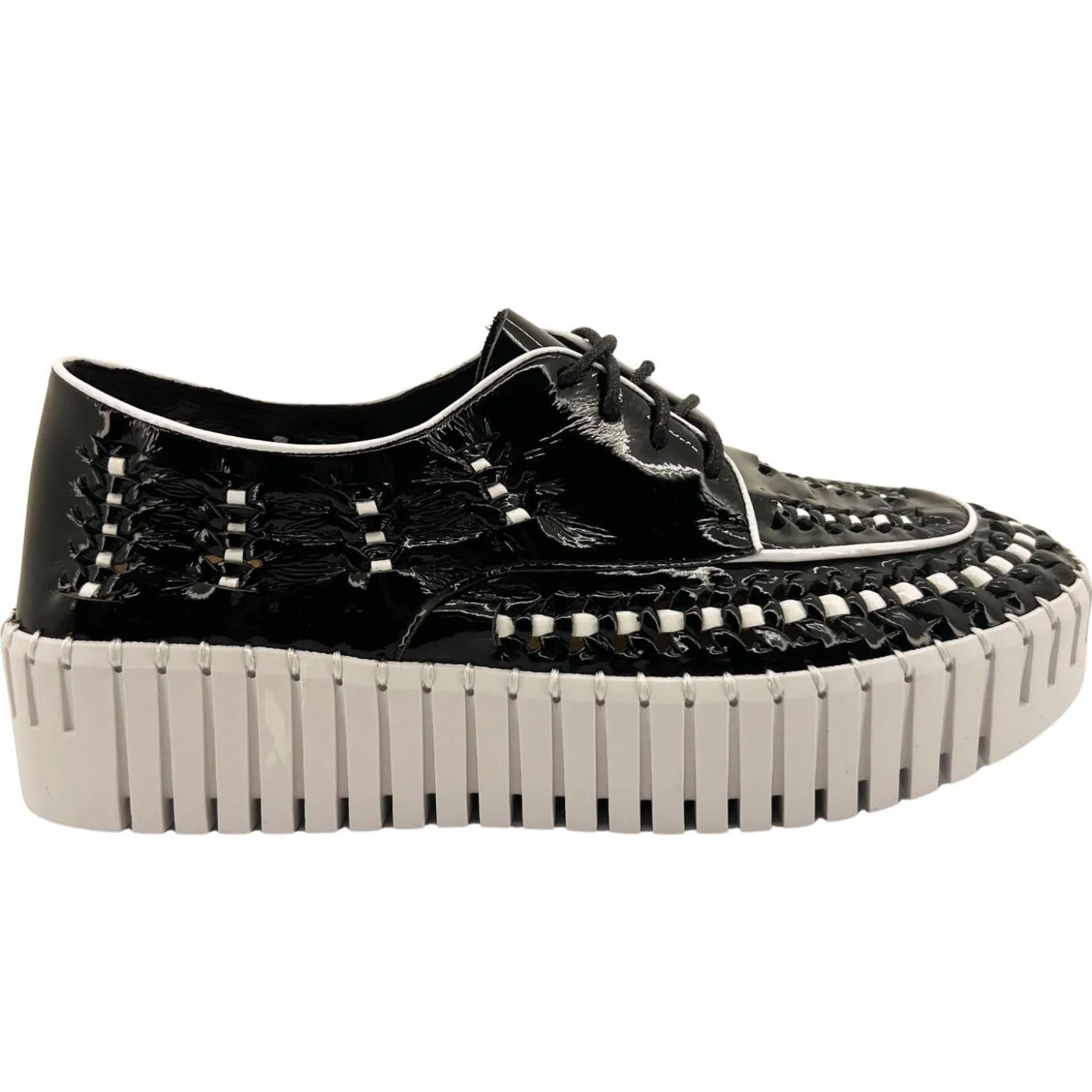 Brodies Sneaker - Black - DJ10